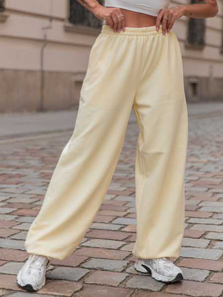 Luźne SPODNIE baggy z bawełnianej dresówki niedrapanej od wewnątrz butter yellow jasny żółty X151 k01