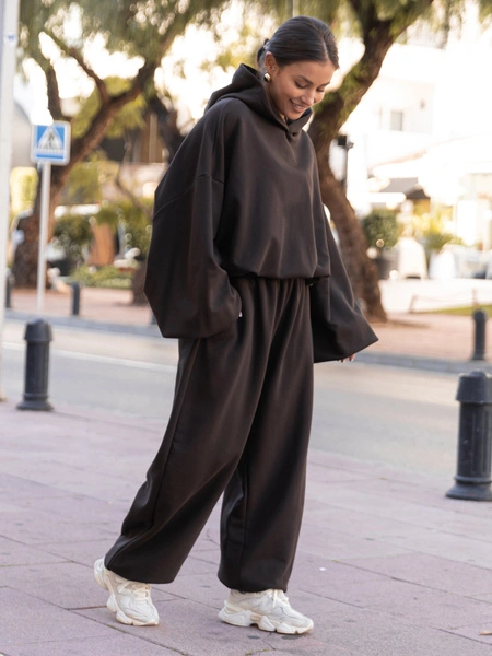 Bawełniana dresowa BLUZA z kapturem oversize z szerokimi rękawami z dresu pętelkowego dark chocolate X515