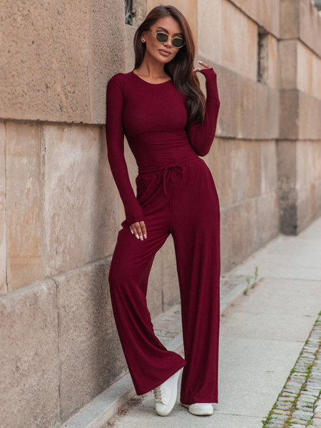 Wiskozowy KOMPLET dopasowana bluzka z długim rękawem i luźne spodnie bordowy E351