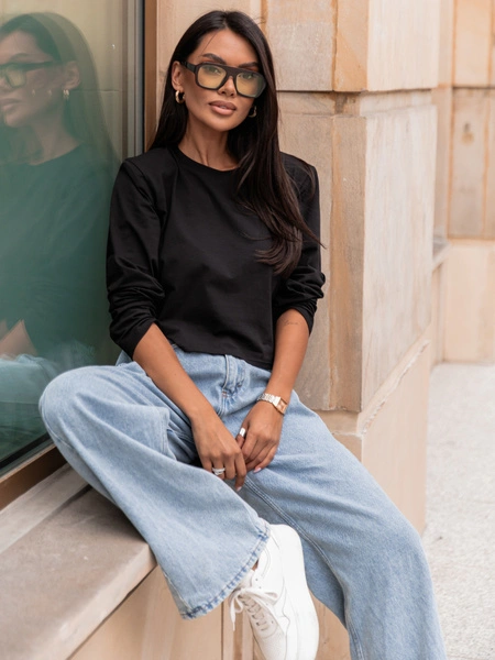 Bawełniany T-SHIRT bluzka z długim rękawem z poduszkami na ramionach czarna X308 k01