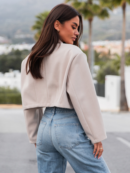 Oversizowa krótka MARYNARKA zapinana na guzik beżowa X66