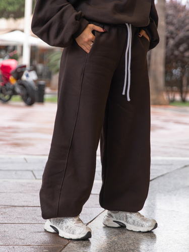 Oversizowe bawełniane SPODNIE dresu drapanego z przeszyciem i ściągaczami dark chocolate X476
