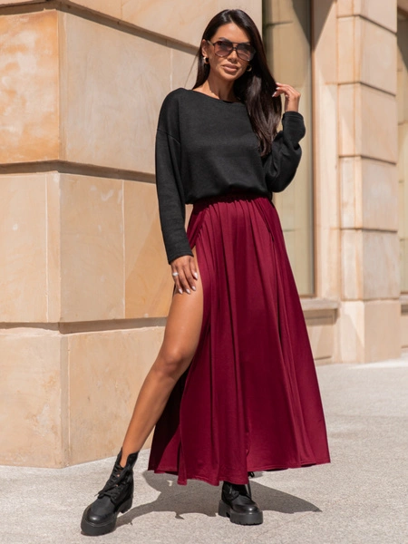 Rozkloszowana maxi SPÓDNICA z rozporkami po bokach bordowa X311 k01