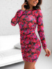 Dopasowana drapowana sukienka długość mini różowa w kwiaty c165 k01