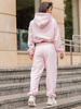 Dresowy bawełniany KOMPLET bluza kangurka z kapturem i spodnie klasyczny krój baby pink X305 k01