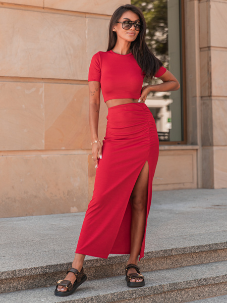 Elegancki KOMPLET bluzka z krótkim rękawem i spódnica maxi drapowana czerwony X259