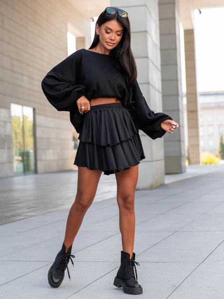 Rozkloszowana mini SPÓDNICA z falbankami z asymetrycznym dołem czarna X360