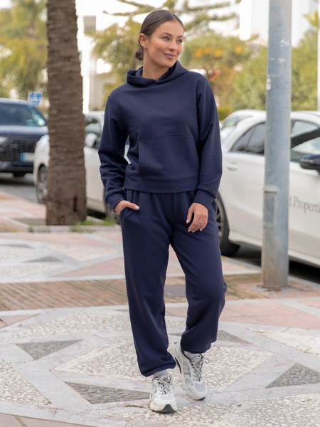 Dresowy bawełniany KOMPLET bluza z kapturem kangurka i spodnie navy blue X550