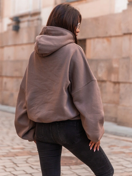 Bawełniana BLUZA z drapanego dresu z kapturem na stójce z kieszeniami kangurka mokka E1