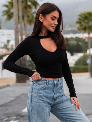 Dopasowana bawełniana BLUZKA z prążkowanej dzianiny z modalem z wycięciem na biuście czarna X67 k01