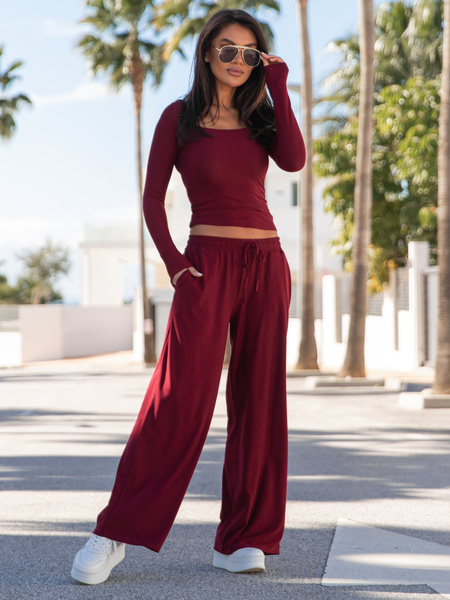 Dopasowana BLUZKA z wiskozy z kwadratowym dekoltem bordowa X23