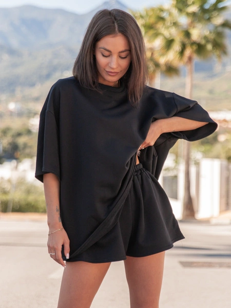 Dresowy bawełniany KOMPLET długi oversizowy t-shirt i krótkie spodenki czarny X134