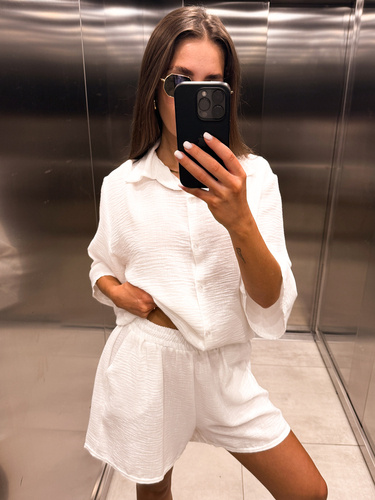 Codzienny letni KOMPLET z materiału ala len długa koszula i krótkie spodenki biały E307 k01