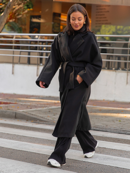 Oversizowy długi PŁASZCZ o szerokim kroju czarny X467