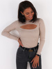 Bawełniana bluzka dekolt łezka z prążka beżowa c415 k01