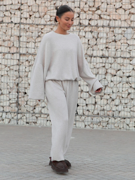 Codzienny KOMPLET dres ze swetrowej dzianiny oversizowa bluza i luźne spodnie ze ściągaczami beżowy X452 k01