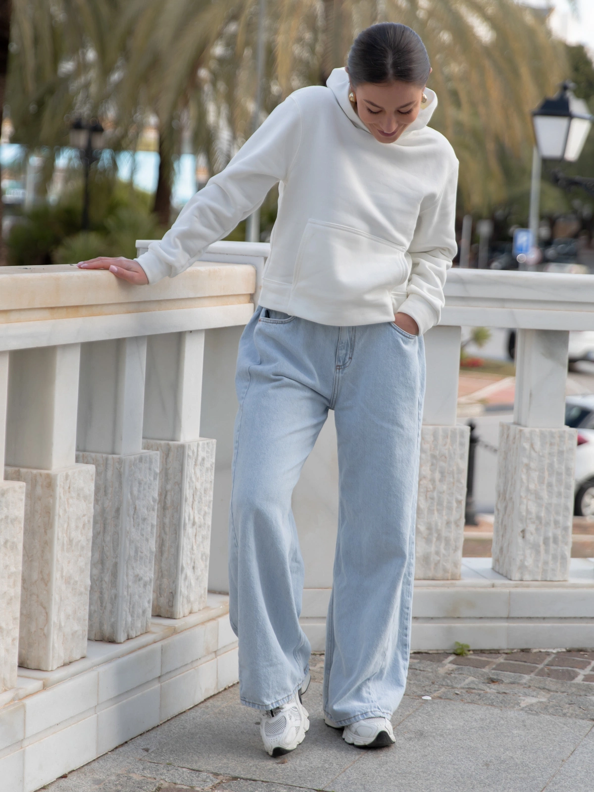 Dresowa bawełniana BLUZA z kapturem regular fit ecru X554