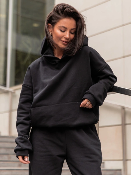 Dresowa bawełniana BLUZA z kapturem kangurka o klasycznym kroju czarna X350