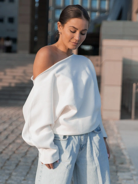 Dresowa bawełniana BLUZA opuszczana na ramiona oversize szeroka ecru X413 k01