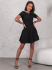 Krótka SUKIENKA z rozkloszowanym dołem z dzianiny przeplatanej błyszczącą nitką czarna E608 k01
