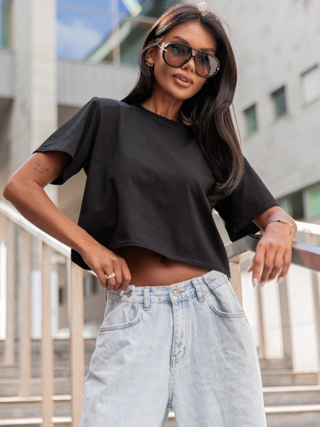 Bawełniany T-SHIRT bluzka z krótkim rękawem z poduszkami na ramionach czarny E429