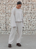 Codzienny KOMPLET dres ze swetrowej dzianiny oversizowa bluza i luźne spodnie ze ściągaczami beżowy X452 k01