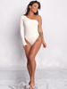 Body z jednym rękawem asymetryczny dekolt ecru d024 k01