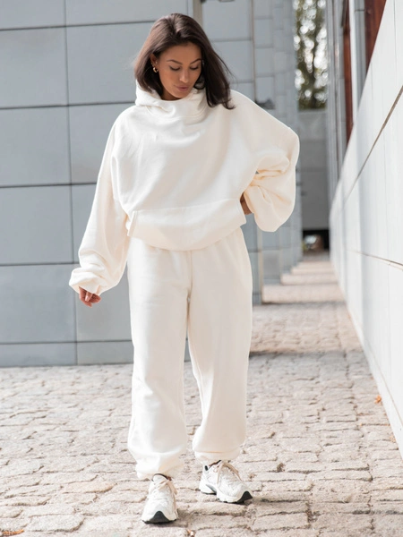 Viralowa Bawełniana BLUZA z drapanego dresu z kapturem na stójce z kieszeniami kangurka ecru E1