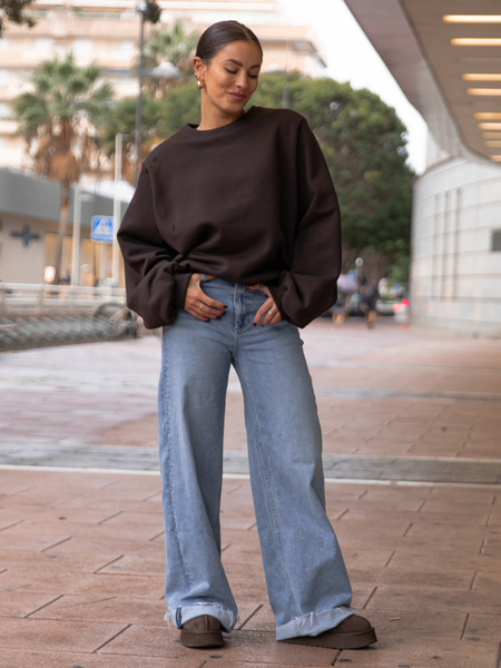 Oversizowa bawełniana BLUZA z drapanego dresu z poduszkami na ramionach dark chocolate X469