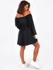 ROZKLOSZOWANA SUKIENKA OPUSZCZANA NA RAMIONA czarna B170 k01