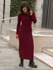 Dopasowana SUKIENKA maxi z rozporkiem z dzianiny swetrowej bordowy X451