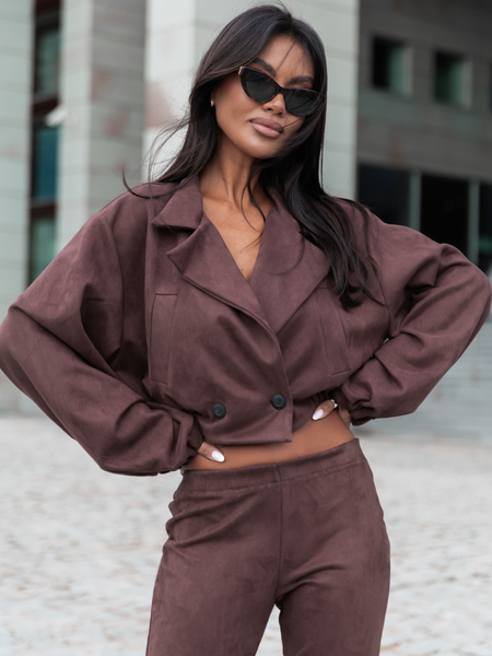 Oversizowa zamszowa krótka KURTKA o szerokim kroju ze ściągaczem brązowa X407