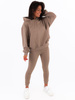 Komplet dresowy luźna bluza z kapturem i dopasowane spodnie cappuccino C370 k01