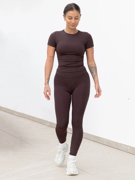 FITNESS / SIŁOWNIA / JOGA dopasowana BLUZKA z krótkim rękawem czekoladowa F100