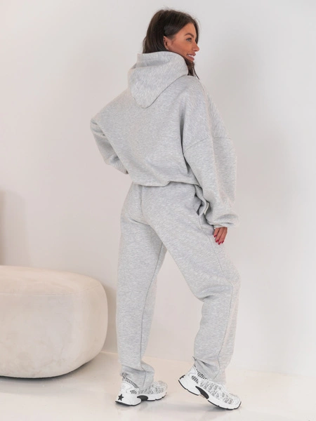 Bawełniana BLUZA z drapanego dresu z kapturem na stójce z kieszeniami kangurka szary melanż E1