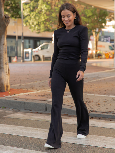 ZESTAW: Basicowa BLUZKA z dzianiny prążkowanej z poduszkami na ramionach X465 + Dopasowane SPODNIE z szerokimi nogawkami z dzianiny prążkowanej X466