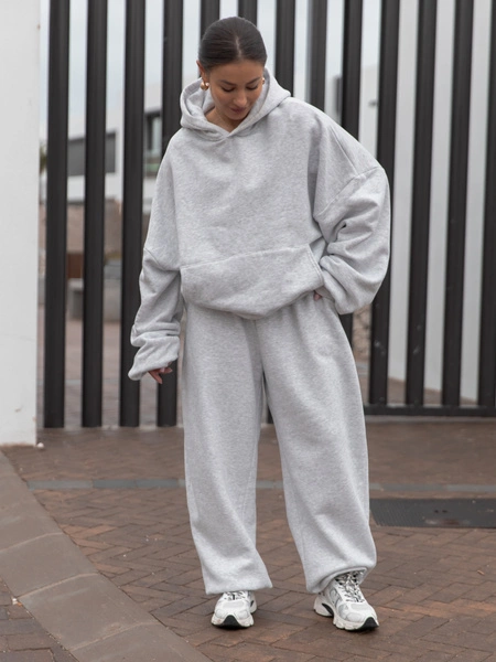 Dresowa bluza z bawełny baggy z kangurką i kapturem szary melanż X562