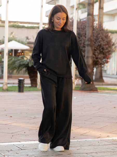 KOMPLET z dzianiny swetrowej oversizowa bluzka i szerokie spodnie czarny X453