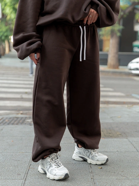 Dresowe bawełniane SPODNIE baggy niski stan dark chocolate X403