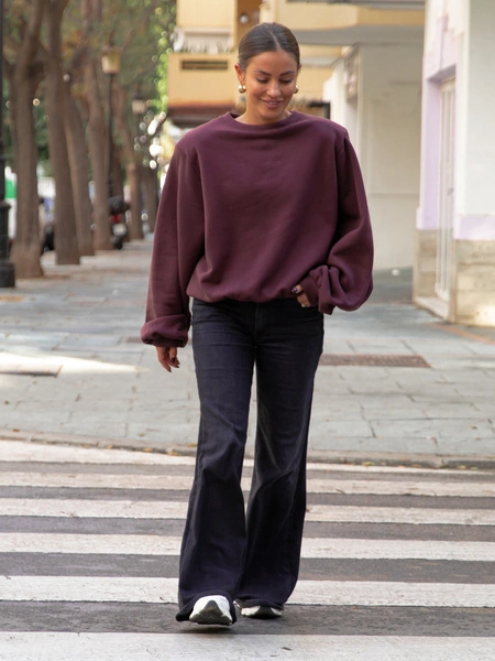 Oversizowa bawełniana BLUZA z drapanego dresu z poduszkami na ramionach śliwkowa X469 k01