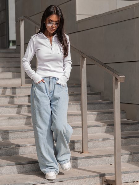 Basic Bawełniana BLUZKA z prążkowanej dzianiny z kołnierzykiem biała X405