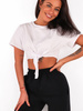 Bawełniany t-shirt oversize z krótkim rękawem wiązany na brzuchu biała d120 k01