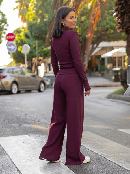 ZESTAW: BLUZKA z półgolfem z poduszkami na ramionach z dzianiny prążkowanej X461 + Luźne SPODNIE z szerokimi nogawkami z dzianiny prążkowanej X462