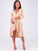 ASYMETRYCZNA SUKIENKA WIĄZANA W PASIE beżowa B191 k01