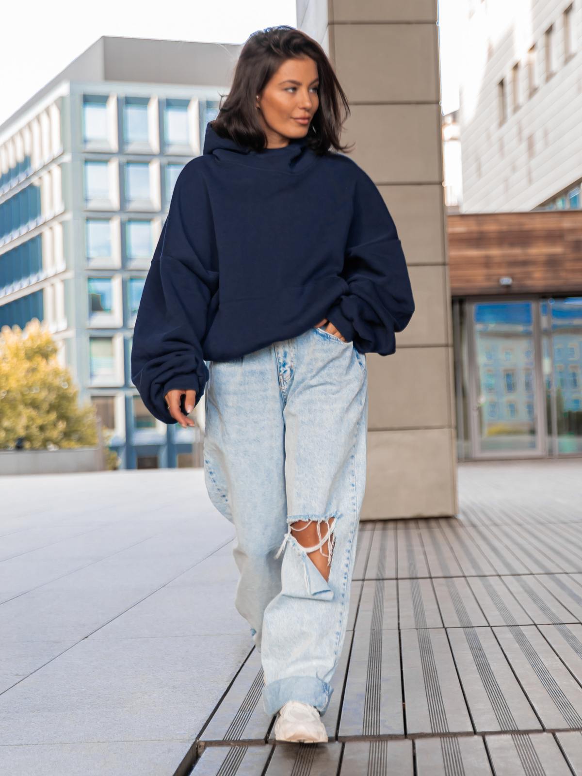 Viralowa Bawełniana BLUZA z drapanego dresu z kapturem na stójce z kieszeniami kangurka navy blue E1