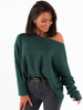 Luźny sweter opuszczany na ramię oversize zielony c401 k01