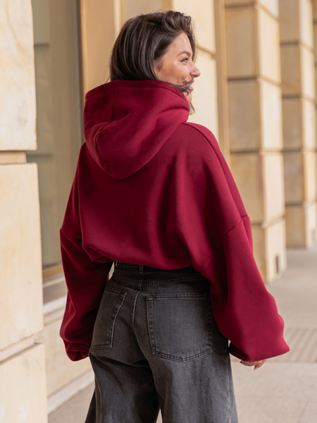 Dresowa bawełniana BLUZA kangurka z kapturem o krótszym kroju bluzowana bordowa X304