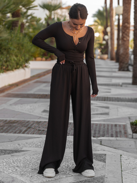 ZESTAW z prążkowanej dzianiny: Luźne SPODNIE X507 + Dopasowana BLUZKA z guzikami X503