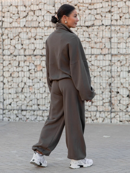 Oversizowe bawełniane SPODNIE dresu drapanego z przeszyciem i ściągaczami dark mokka X476