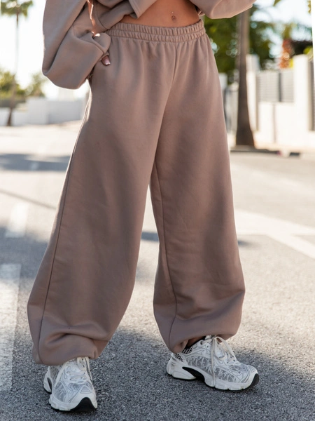 Dresowe bawełniane SPODNIE baggy mokka E643